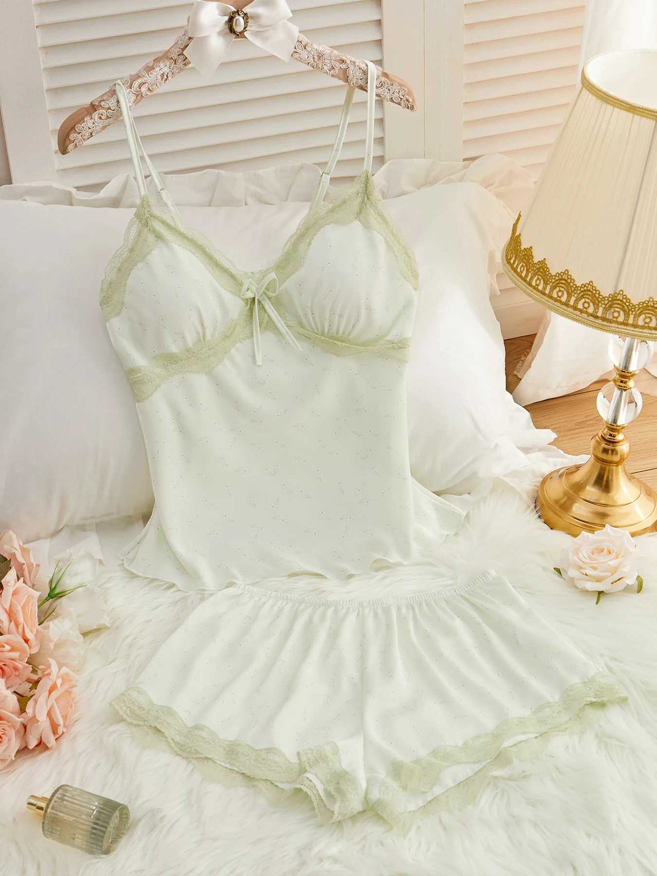 Milk silk suspenders Floral Lace green pure sexy suspenders pajama pants womens pajamaXJ250220