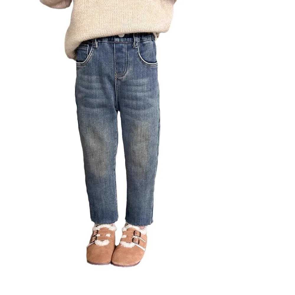 1-8Y Girls Winter Warm Jeans Thicken Velvet Button Decoration Kids Girls Skinny Trousers Vintage Soft Cotton Toddler Girls Pants Z250220