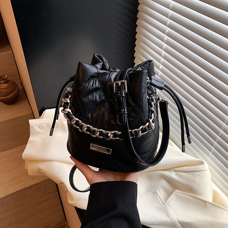 Free shipping designer Shoulder tote Bags For womans bag handbag simple fashion women crossbody Chain bucket bag