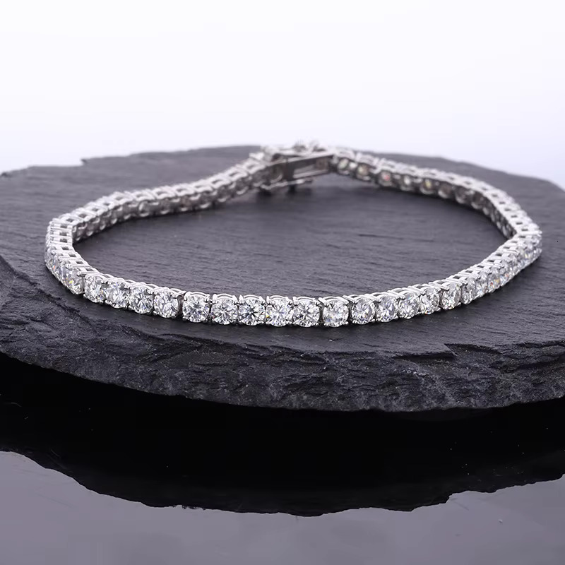 Starsgem Ready to Ship VVS Round Shape 3mm Colorless Loose Moissanite Dia 14k Solid Gold Tennis Bracelet