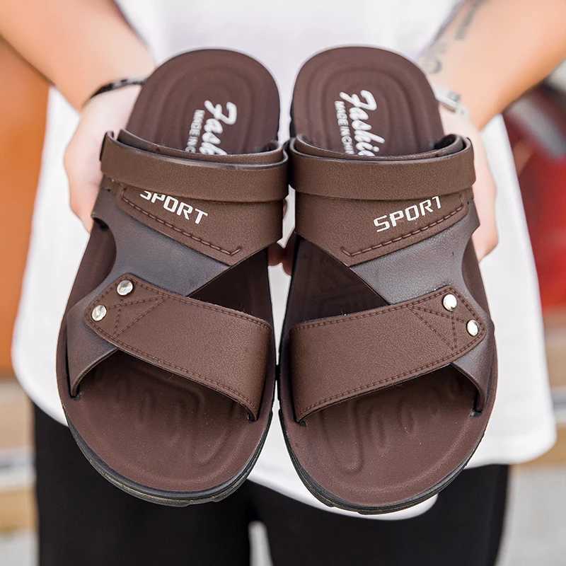 New Arrival Fashion Sandals Men Summer Slip On Casual Slippers Outdoor Beach Shoes Male Classic Mens Sandals Slippers T250220