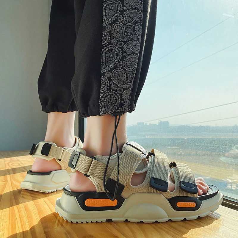 New Arrival Fashion Sandals Summer Wear-resistant New Sports Dual-purpose Slippers Beach Shose Men Breathable Light Anti-Slippery T250220