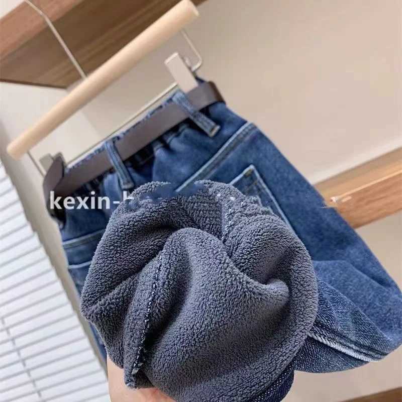 Winter Warm Velvet Jeans Girls Elastic Casual Trousers Denim PantsWinter Thick Warm Jeans With Fleece For 1-7 Years Boys Girls Z250220