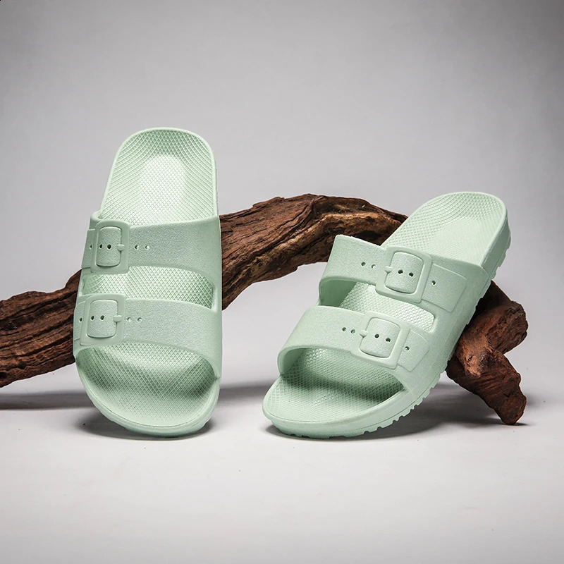 Summer 2024 childrens slides sandals boys and girls PVC apartments soft soled trends double button beach shoes 250218