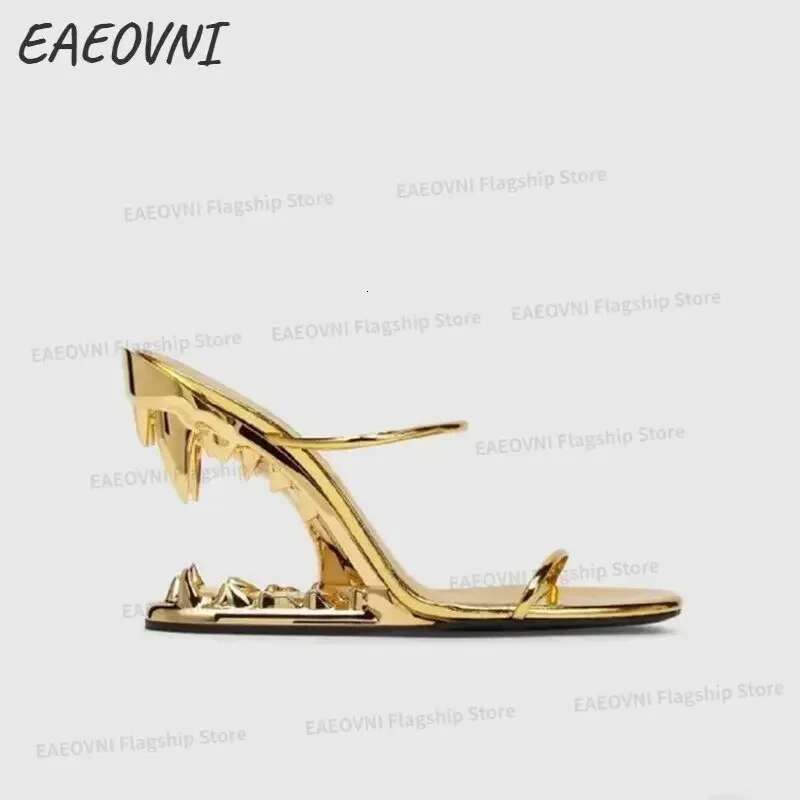 2024 European And American Summer New Fashion Metal Teeth With Profiled Heels High-Heeled Runway Show Women's Sandals