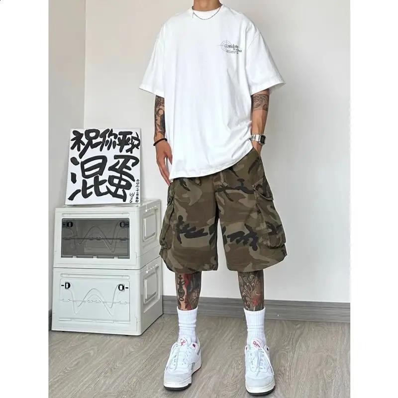 summer mens shorts retro loose large pockets camouflage work shorts Bermuda hip-hop street casual shorts Mens clothing 250220