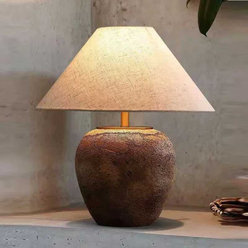 KERWIN Chinese Table Lamps LED Creative Retro Ceramic Pot Desk Light for Home Living Room Hotel Club Ornament Decor Z250220