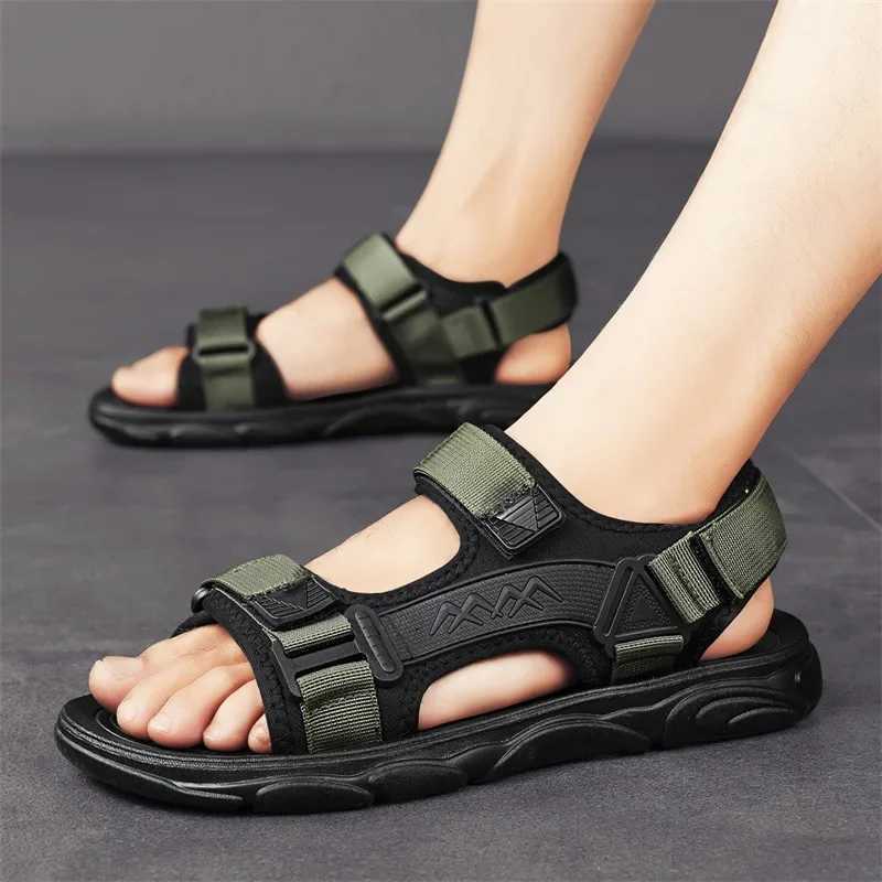 New Arrival Trendy Mens Sandals Magic Sole Pad Young People Soft Bottom Shoes Mens Beach Shoes Summer Magic Slippers T250220