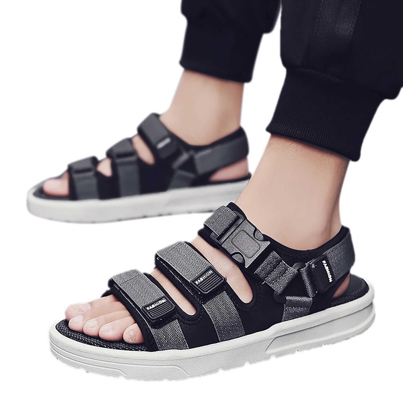New Arrival Mens sports fashion buckle strap sandals outdoor casual beach shoes mens comfortable sandals T250220