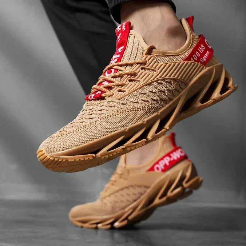 New lightweight mens running shoes comfortable and breathable mesh sports shoes Fi mens casual shoes breathable mesh shoesXJ250324