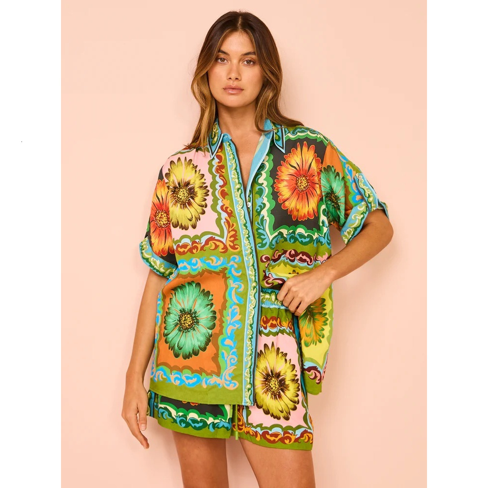 Women Tracksuits Two Pieces Set Designer 2025 New Fashion Casual Cotton Linen Printed Shirt Shorts Set 27 Colours