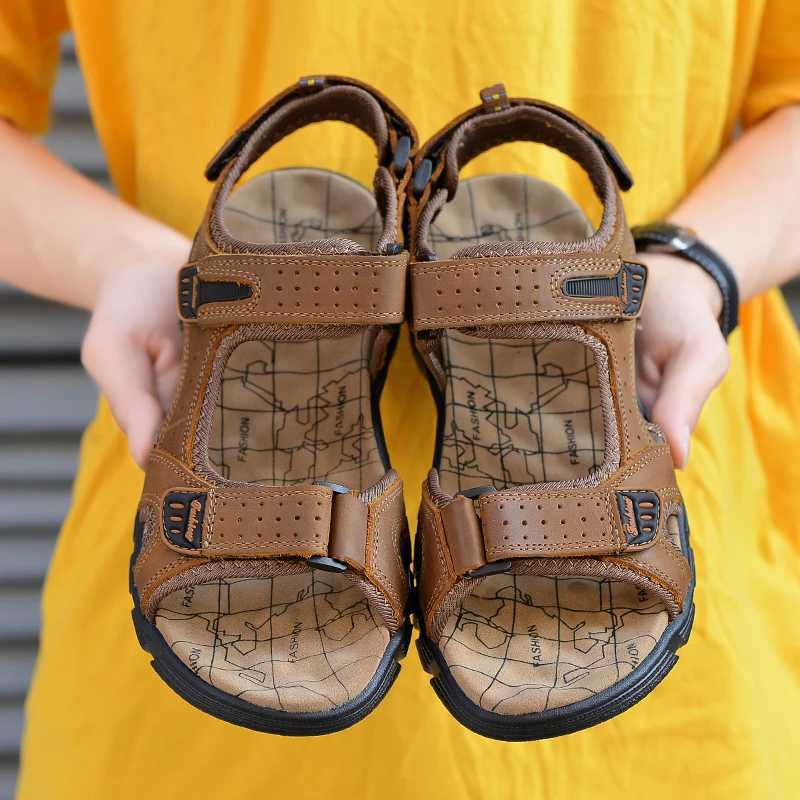 New Arrival Classic Mens Sandals Summer Genuine Leather Sandals Men Outdoor Casual Lightweight Sandals FAshion Men Sneakers Size 38-46 T250220