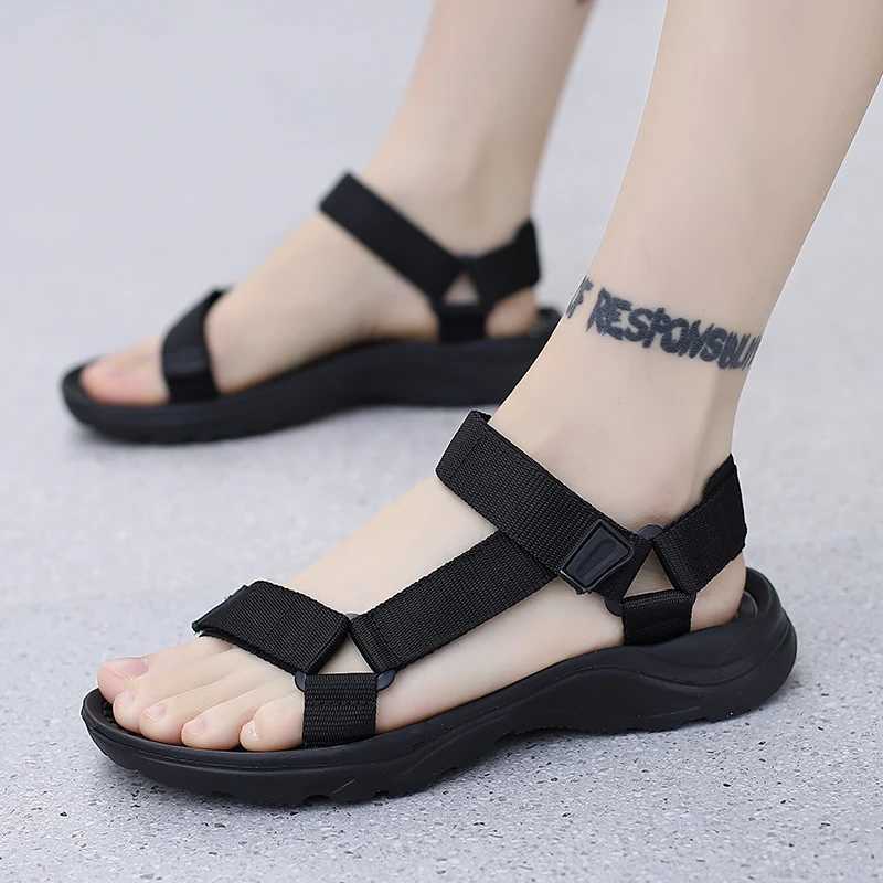 New Arrival Classic Men Sandals Non-slip Beach Shoes Summer Slippers Outdoor Lightweight Sneakers Male Retro Comfortable Casual Shoes 39-46# T250220