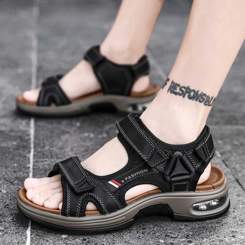 New Arrival Summer Mens Sandals Genuine Leather Men Slippers Gladiator Men Beach Sandals Soft Comfortable Outdoors Wading Shoes 38-46 T250220