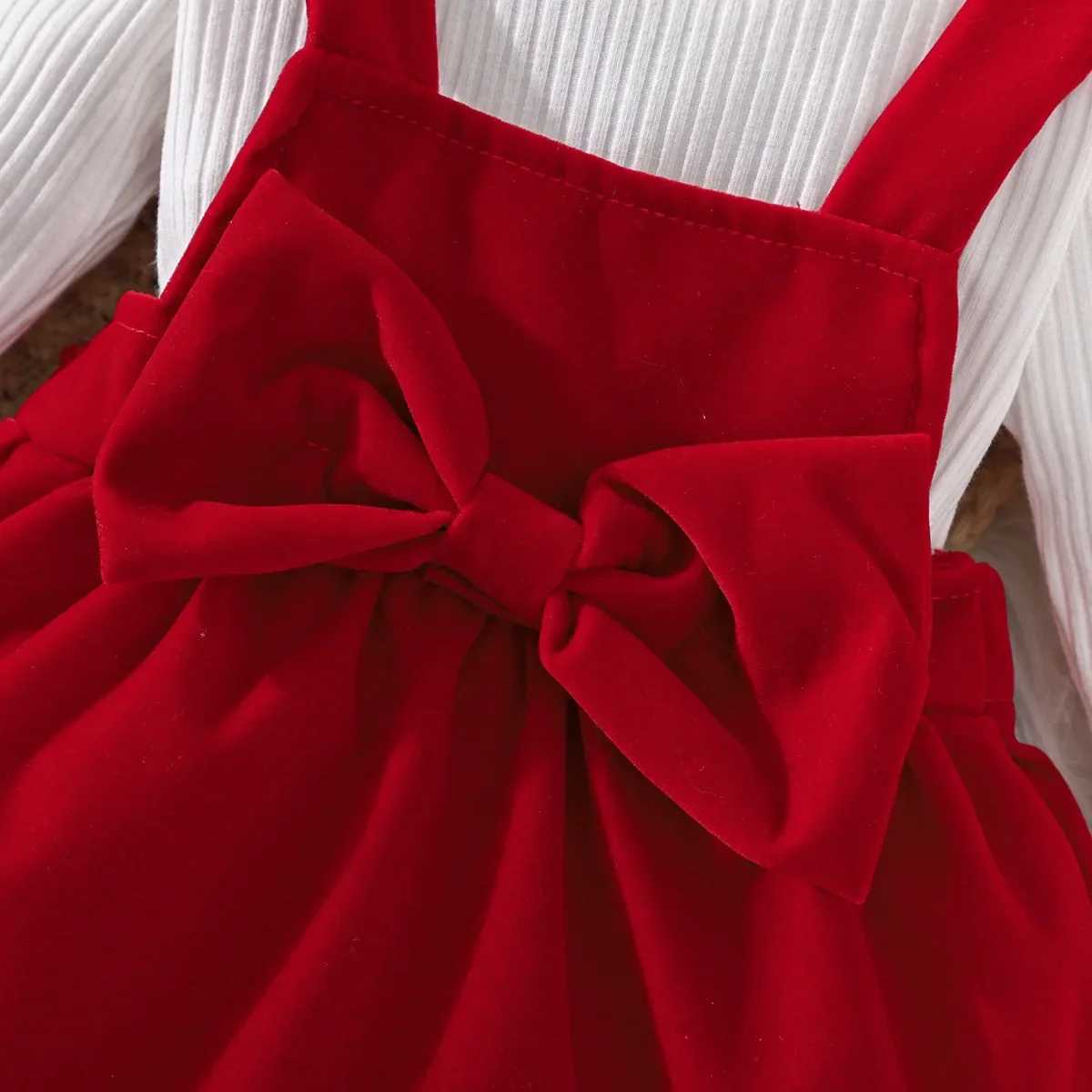 Prowow newborn baby dress with Christmas ribbon knit jumpsuit and red velvet jacket suitable for babies my first New Years outfit X250220