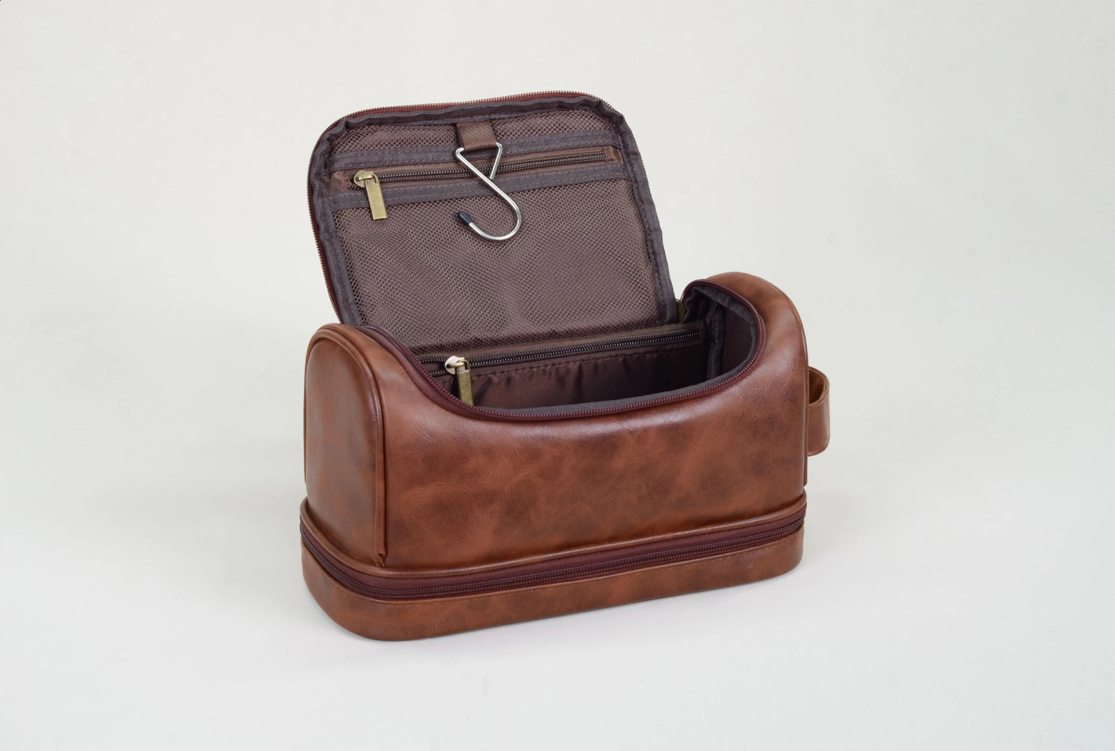 Toiletry Bag Mens Leather Travel Organizer Kit with hanging hook Large Water-resistant Toiletries Bathroom Shaving Bags 250220