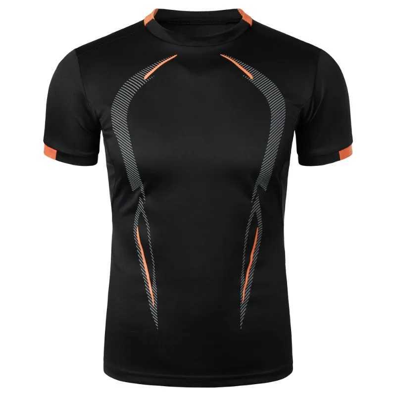 Summer Gym Breathable T Shirt Men Quick Drying Jogging Tops Men Lightweight Training Tees Fitness Tops Running Sweatwear W250220