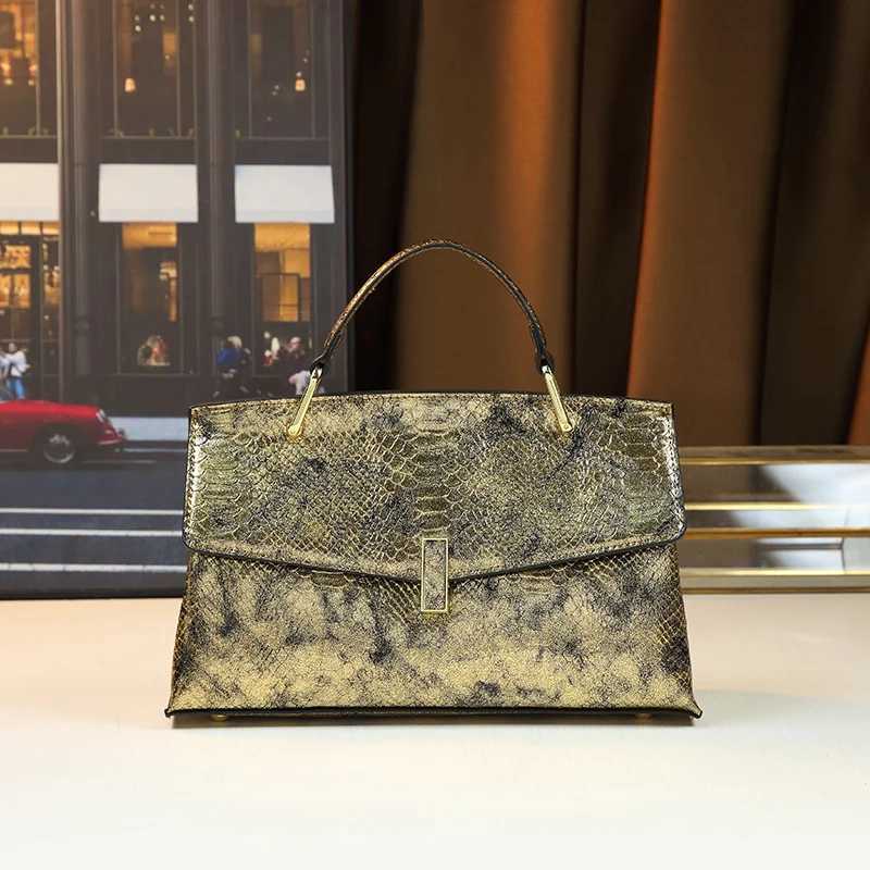 Elegant high-end laser snake pattern cross body bag versatile daily communi ion bag elegant womens handbag Z250220