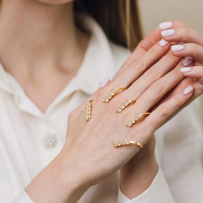 Stonefans Fashion Leaf Hand Palm Cubic Zirconia Jewelry for Women Handmade Cuff Open Bracelet Bridal Bangle Hand Piece Accessory 250220