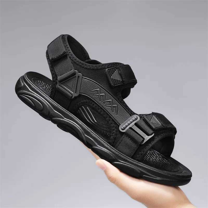 New Arrival Trendy Mens Sandals Magic Sole Pad Young People Soft Bottom Shoes Mens Beach Shoes Summer Magic Slippers T250220