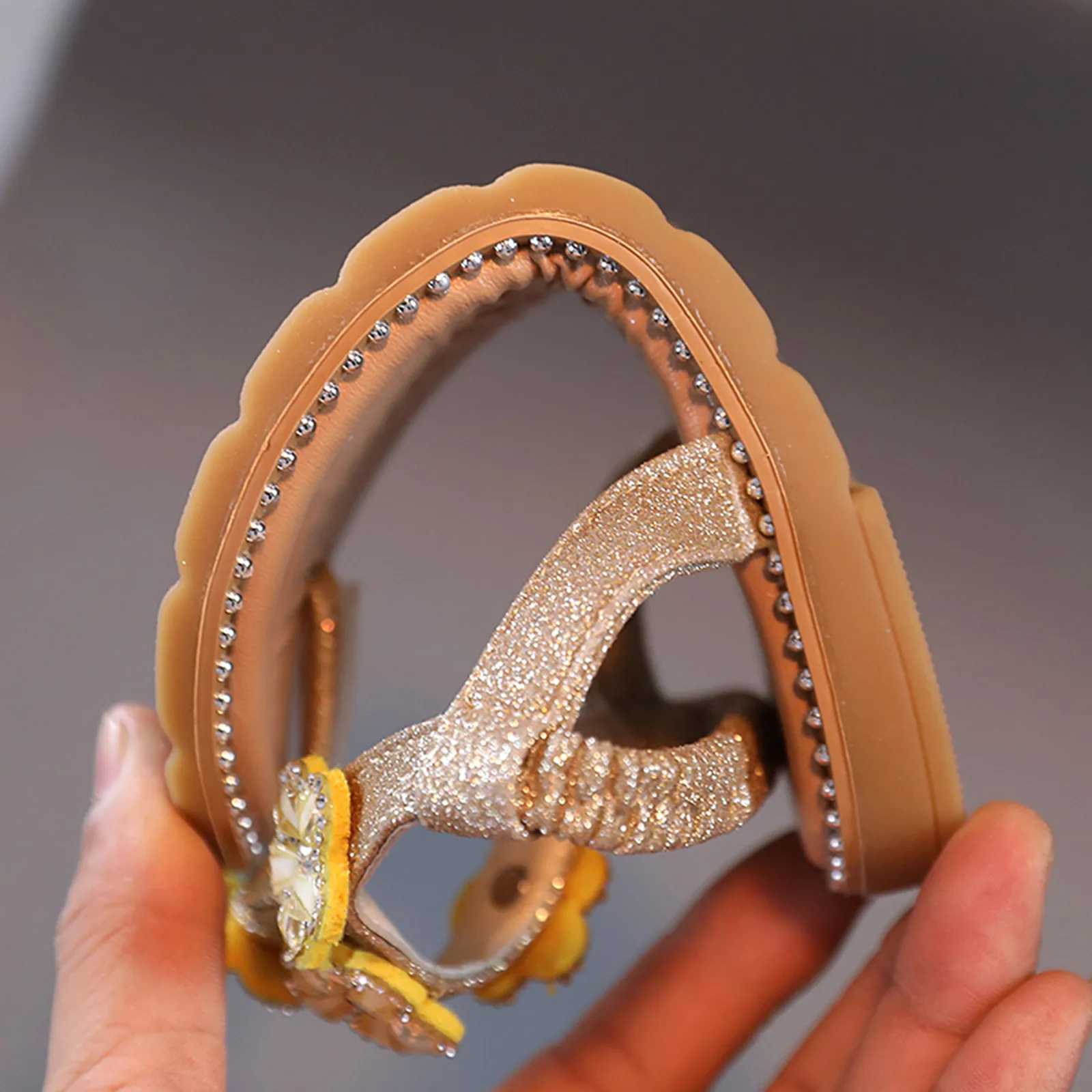 1~7year Kids Shoes Summer Girls Sandals Floral Crystal Bling Flip Flop Shoes Sandals Toddler Infant Baby Girl Princess SandalsXJ250221