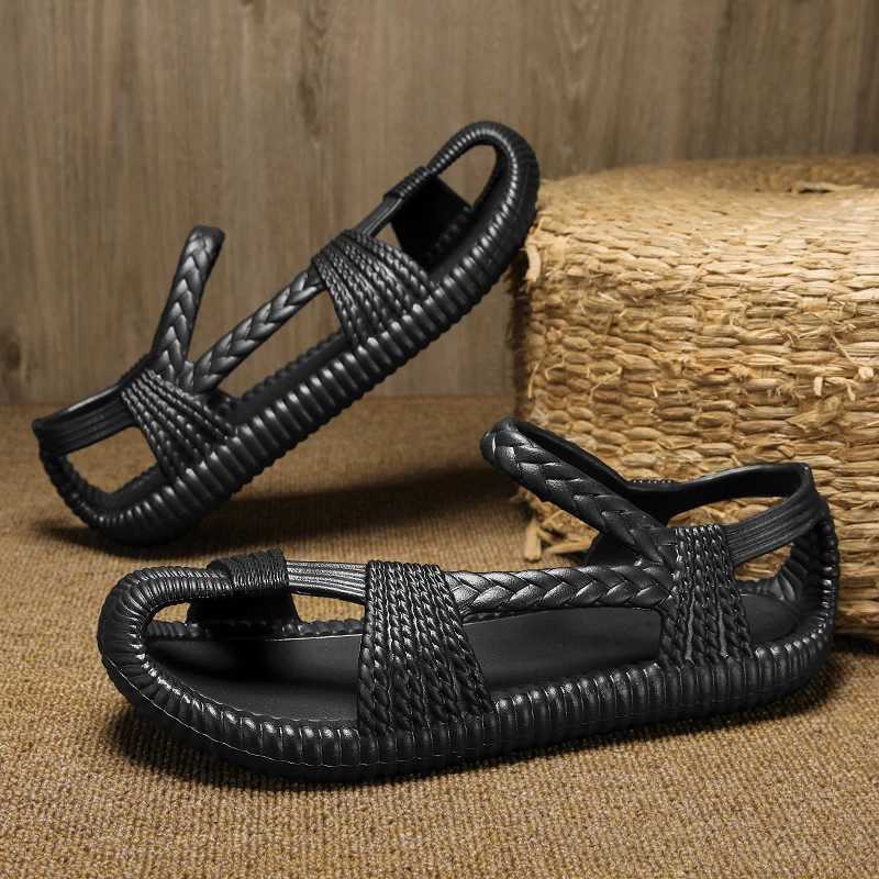 New Arrival Cheap summer mens sandals lightweight anti slip outdoor beach shoes womens fashionable casual green mens smooth sandals T250220