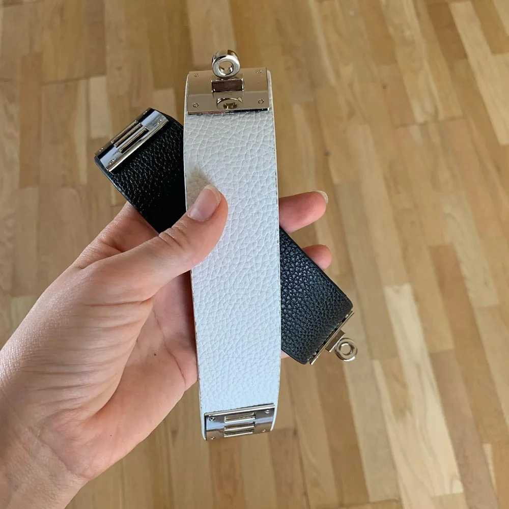 Bangle Fashion Punk Wide PU Leather Bracelet and Bracelet Womens Cuff Bracelet Declaration Jewelry Valentines Day Gift J2502177CVL