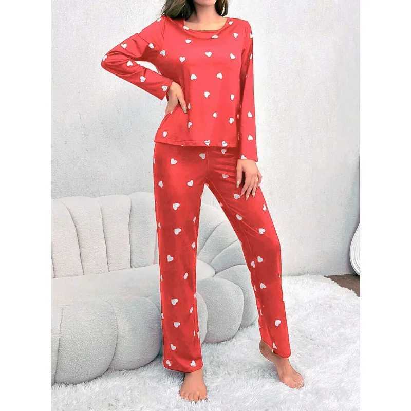 Womens Pajamas Casual Love Print Round Neck Long Sve Long Pants Fall and Winter Comfortable Set Girl Spwear HomewearXJ250220