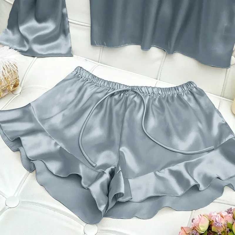 Fashion Sexy Underwear Set Womens 2 Pieces Spwear Pyjamas Silk Satin Bellyband Cami Top and Shorts Pajamas for Women PijamasXJ250220