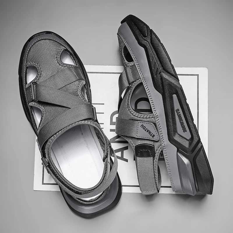 New Arrival Summer Outerwear Waterproof Soft Soled Sports Sandals Trendy Couple Mens Outdoor Non-Slip River Tracing Shoes Men T250220