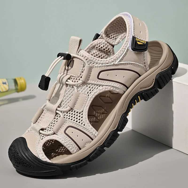 New Arrival Summer New Mens Sandals Mesh Breathable Beach Shoes Outdoor Non slip Soft soled Hiking Shoes Waterproof River Fishing Shoes T250220