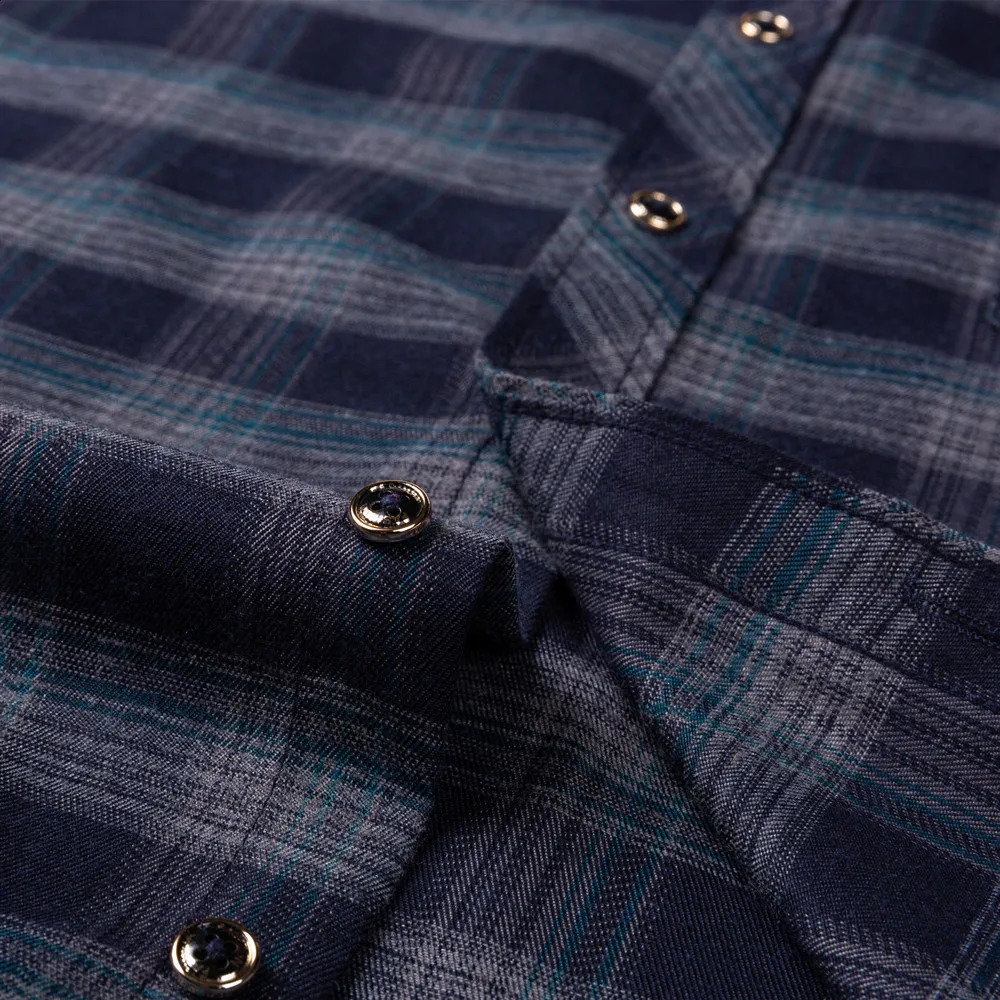 n plain weave mens clothing spring 2025 long sleeved casual soft single pocket standard suitable for daily home and travel checkered 250220