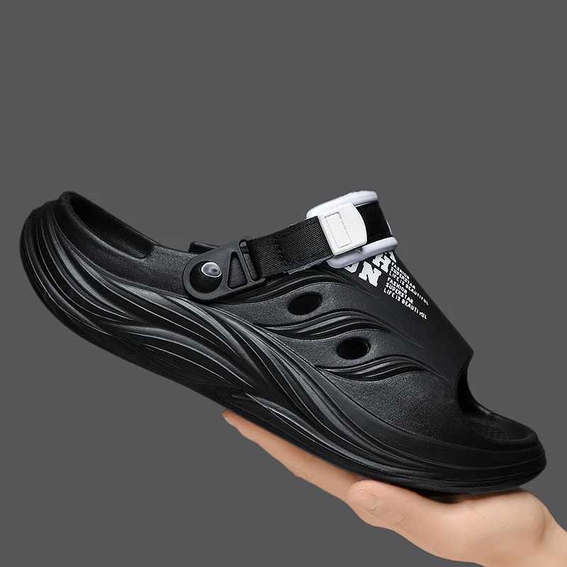 New Arrival New Mens Outdoor Sandals Slippers Beach Comfortable Slides Soft Clogs Design Men Casual Garden Shoes Men Women Beach Sandals T250220