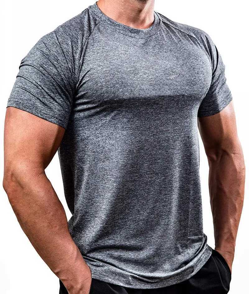 2024 Quick Dry Workout Running T-shirts Compression Fitness Tops Breathable Gyms Mens T-shirts Clothing Jogger Male Sports Shirts W250220