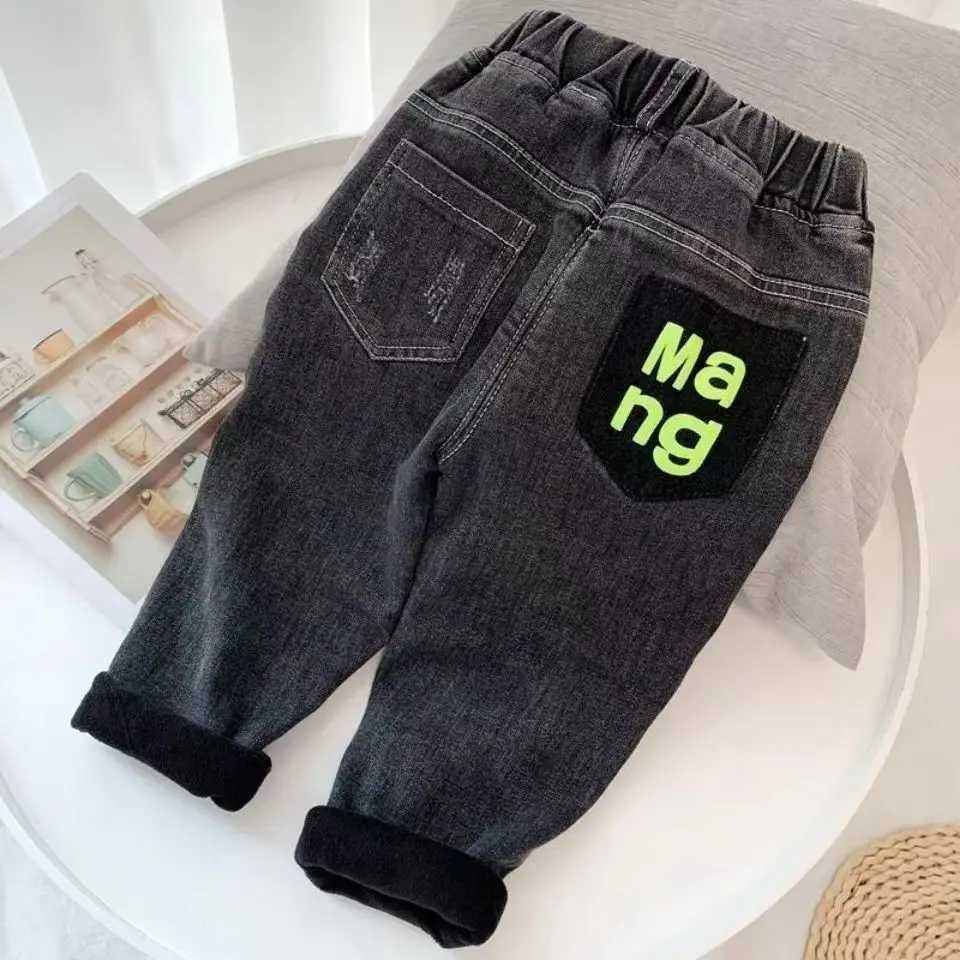 Boys Autumn And Winter Plush Jeans 2023 New Childrens Stretch Jeans Korean Edition One Piece Plush Pants For Kids Z250220