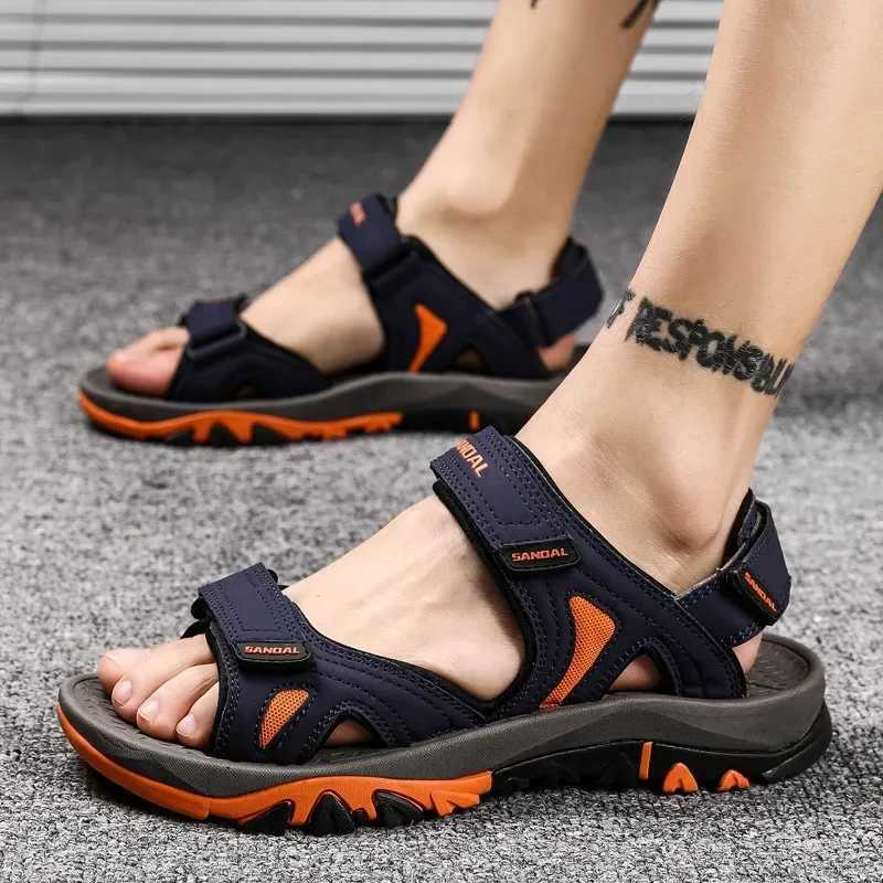 New Arrival Shoes Mens Sandals Summer 2025 Outdoor Classics Walking Men Sandals Big Size 46 Gladiator Sandals New Platform Water Footwear T250220