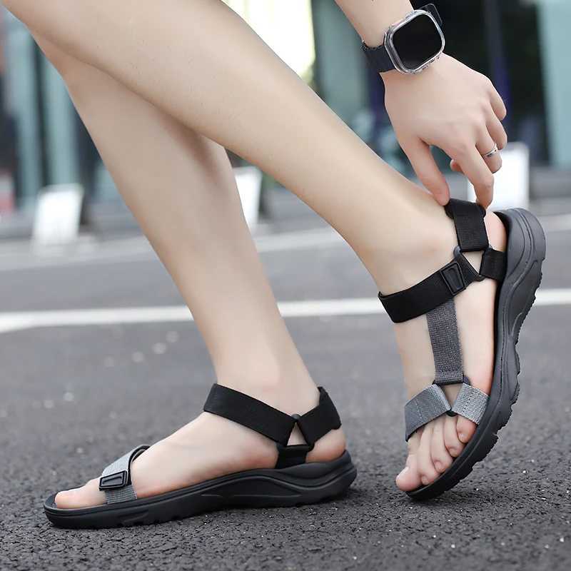 New Arrival Mens Sandals Non-slip Summer Flip Flops High Quality Outdoor Beach Slippers Casual Shoes Cheap Mens shoes Water Shoes T250220