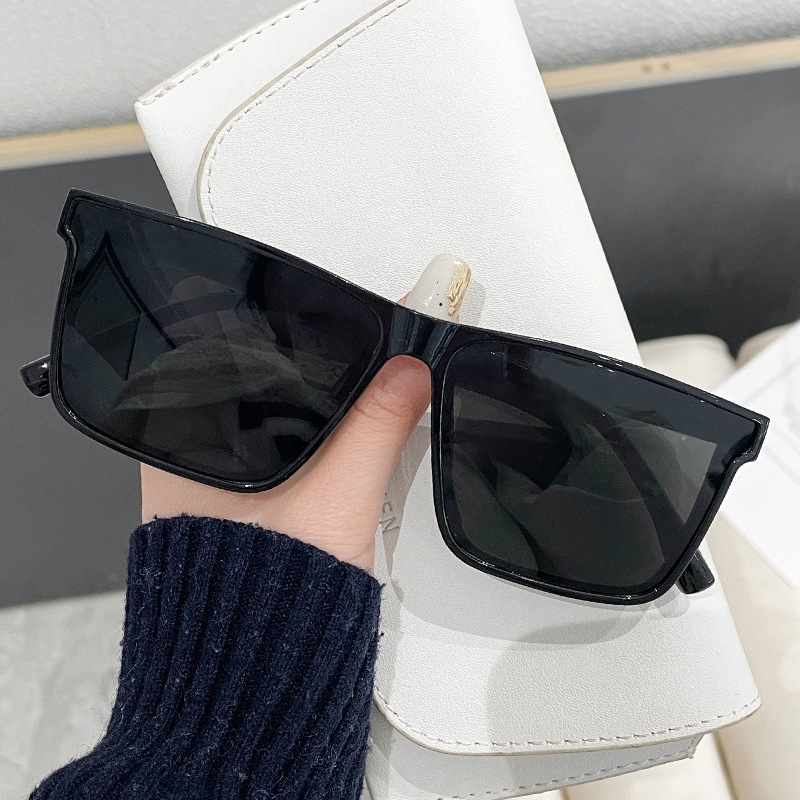 2025 New High end Trendy Men's Driving Explosive Square Sunglasses for Men and Women Anti UV Sunglasses