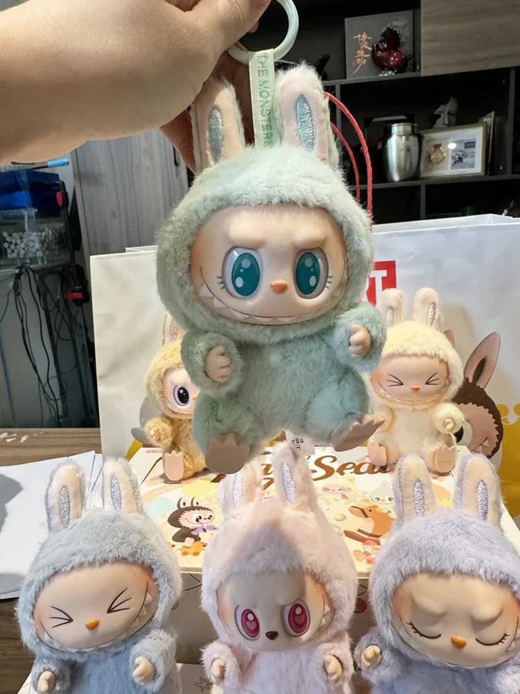 Authentic Labubu Sitting Party Macaron Vinyl Base 2.0 Series Pendant Doll Home Decoration Keychain Series Model Childrens Toy Christmas Gift W250220