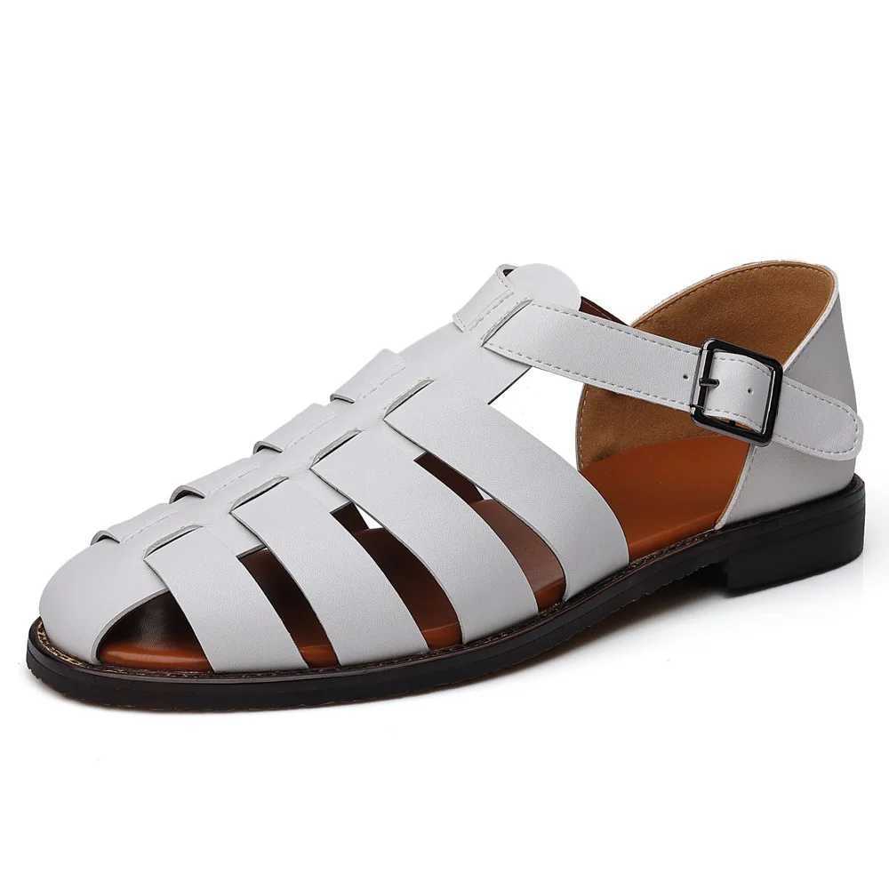 New Arrival Mens Leather Sandals Men Trendy Summer Roman Shoes Mens Casual Comfortable Soft Beach Footwear Flats EUR Sizes 38-48 T250220