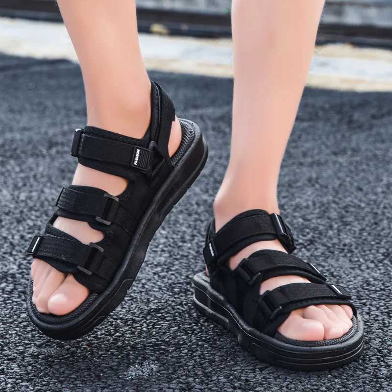 New Arrival Mens sports sandals summer beach slide shoes outdoor hiking thong slippers T250220