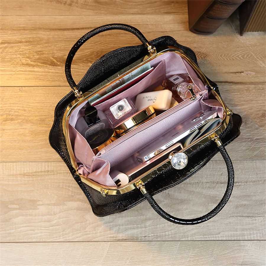 Vintage Crocodile Print Tote Bag PU Shoulder Bag Womens Fashion Handbag Satchel Purse Girl Pink Elegant Cloud Bag Z250220