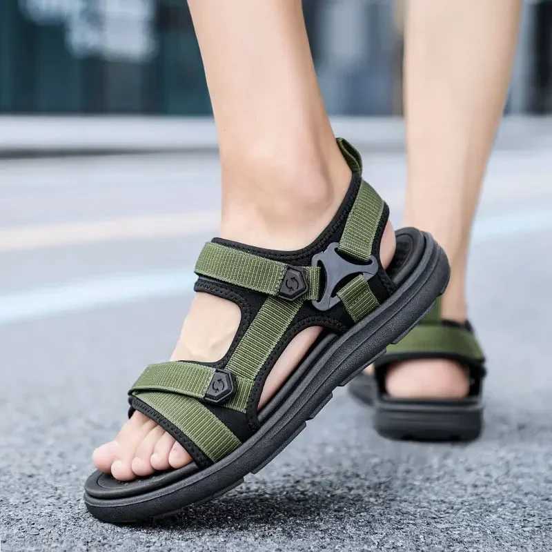 New Arrival Vanmie Sandal Men Summer Sandals for Men Leisure Beach Sandals Male Summer Shoes Lightweight Outdoor Casual Shoes T250220