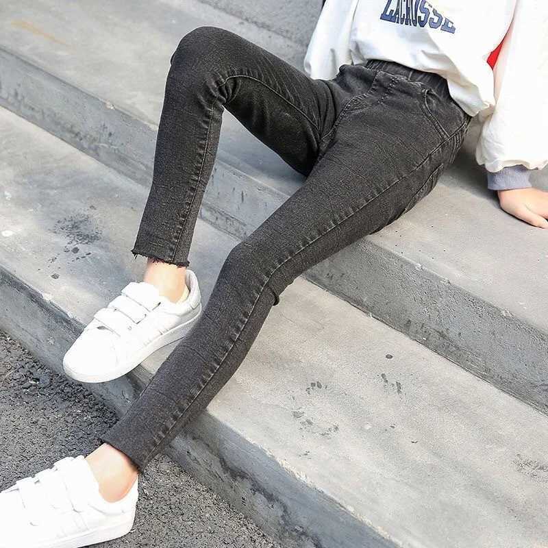2024 Spring Autumn Girls Fashion Stretch Jeans Pencil Pants Baby Kids Children Casual Denim Trousers Z250220