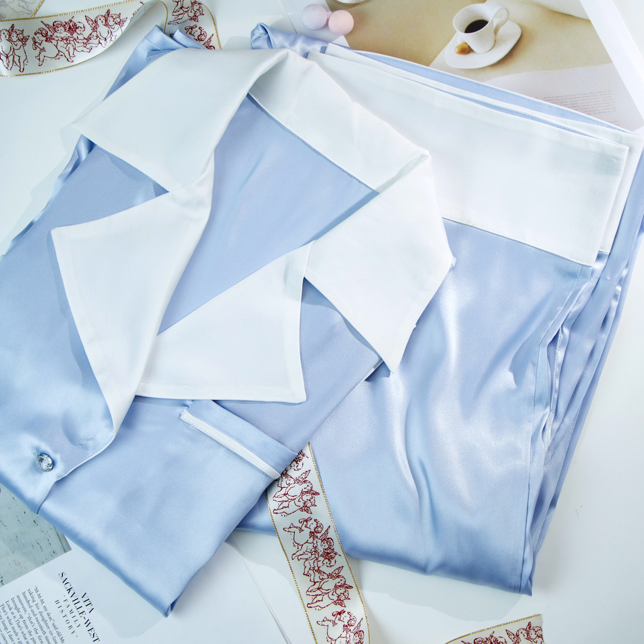 X137-Icelandic silk satin pearl orchid retro elegant ladies home wear celebrity style pajamas set