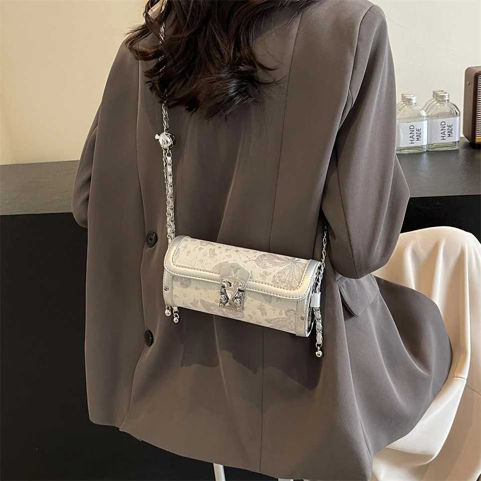 24 new types of Chinese embroidery fabric shoulder bags and handbags low temperature favored by women Y250319