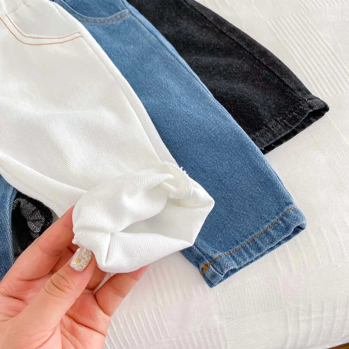 Spring Autumn Fashion Children Solid Jeans Girl Baby Retro Denim Casual Pants Boy Kid Pockets Cotton Trousers Toddler Dungarees Z250220
