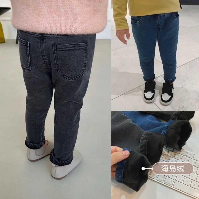 Boys and Girls Jeans Autumn and Winter New Childrens Warm Plush Thickened Pants Childrens Wear Baby Casual Pants Z250220