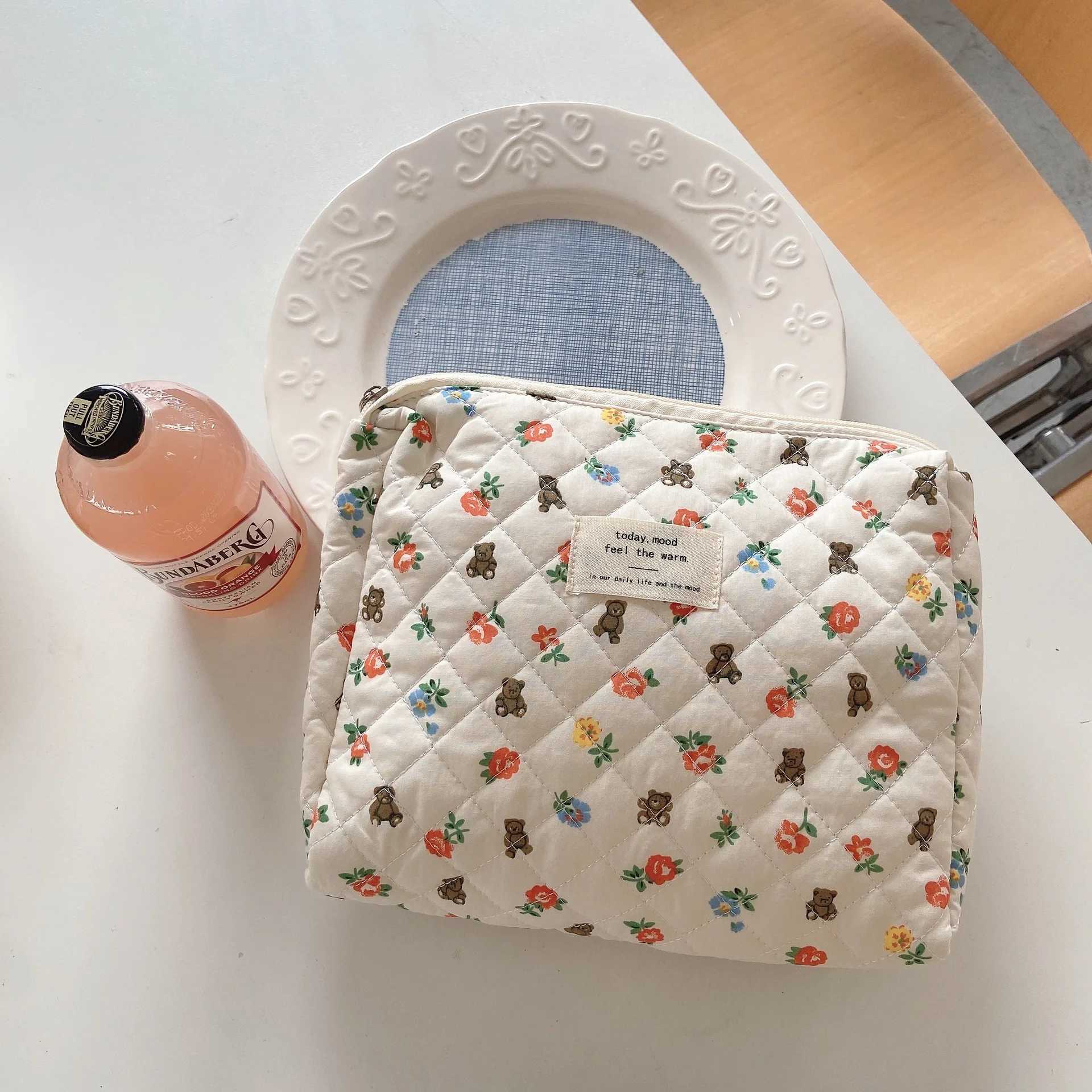 Baby Diaper Bag Cartoon Print Nappy Bag Zipper Handbag Carry Pack Travel Outdoor Diaper Storage Bag Multi Functional Storage Bag X250220