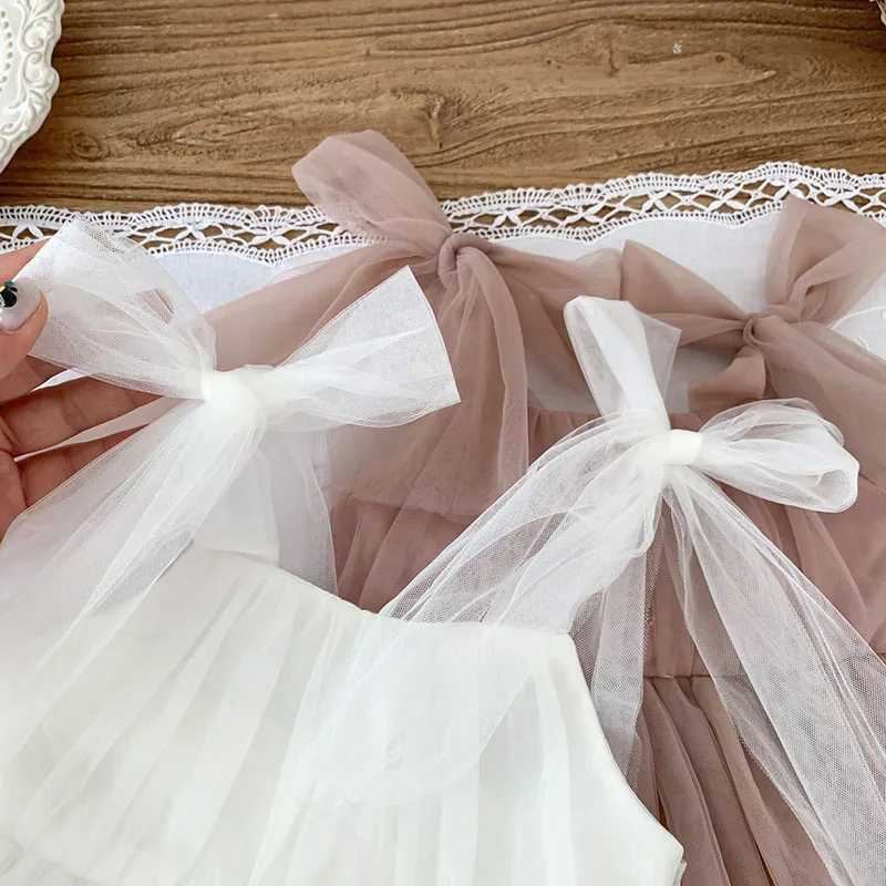 2024 Summer New Sleeveless Lace Bodysuit Infant Baby Girl Party Mesh Dress Infant Girls Princess Dress Jumpsuit X250220